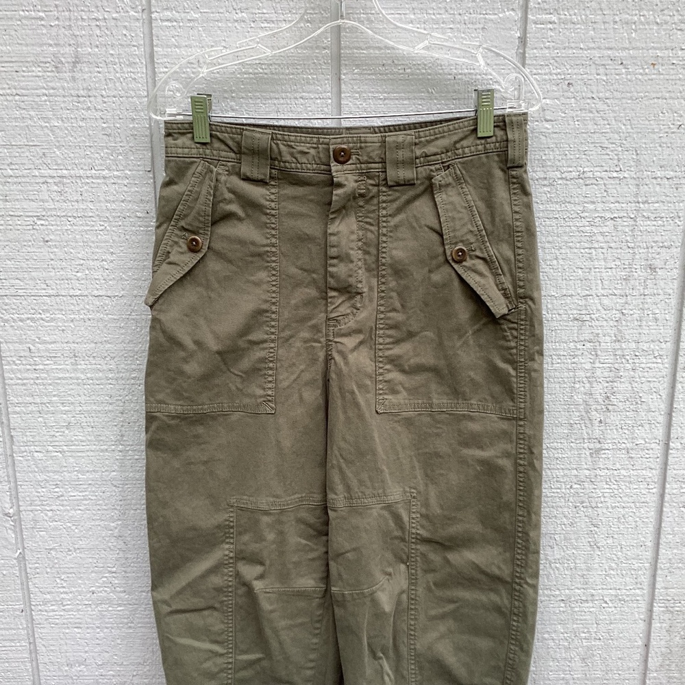 Banana Republic Olive Cropped Cargo Pants - Picture 3 of 4